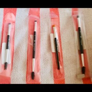 Anastasia BVH makeup brushes number 7, 12, 15, 20